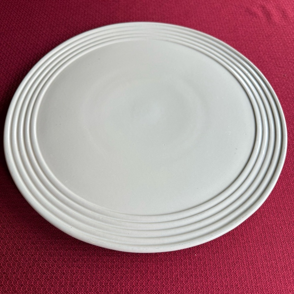Pampered Chef Stoneware Serving Platter Cake Plate Family Heritage Collection